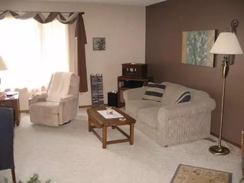 207 Brandon Dr E, Bismarck, ND 58503 photo 8