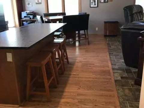 414 3rd St, Washburn, ND 58577 photo 5