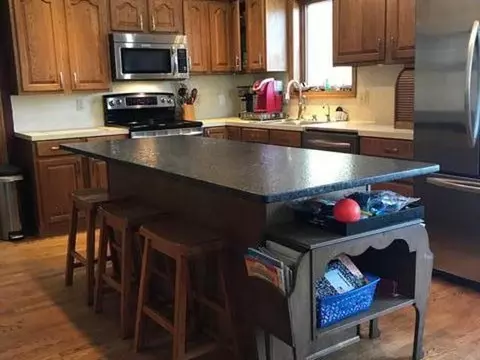 414 3rd St, Washburn, ND 58577 photo 3