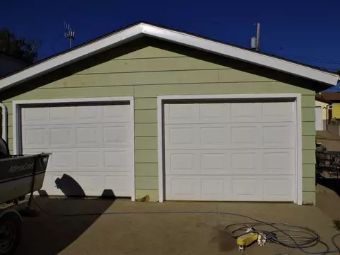 804 Collins Ave, Mandan, ND 58554 photo 4