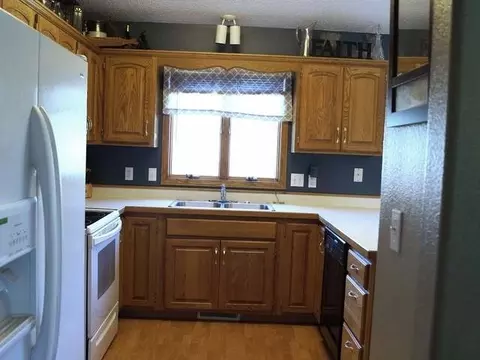 1709 9 Ave SE, Mandan, ND 58554 photo 18