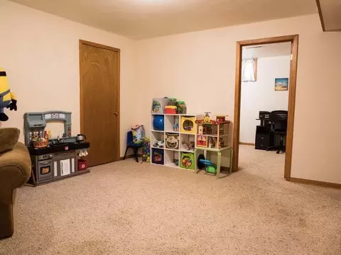 1702 Laforest Ave, Bismarck, ND 58501 photo 14