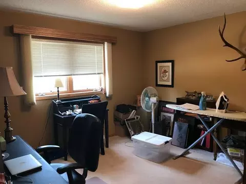 537 Juniper Dr, Bismarck, ND 58503 photo 13