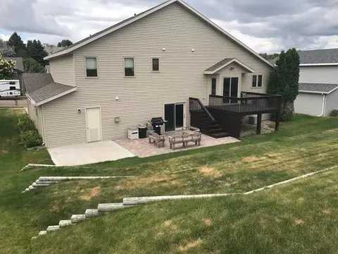 537 Juniper Dr, Bismarck, ND 58503 photo 20