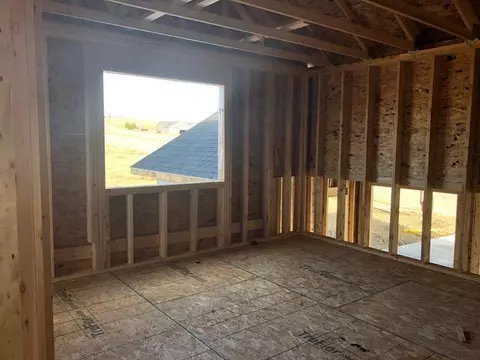 4518 Marsh Hawk Dr, Bismarck, ND 58503 photo 9