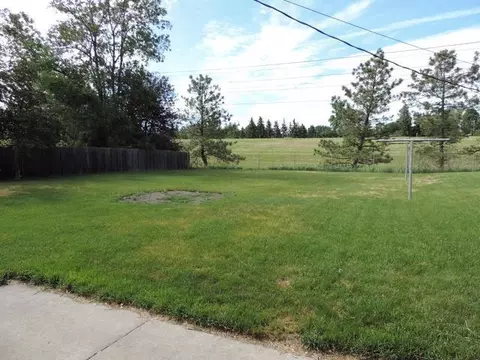 209 Interstate Ave E, Bismarck, ND 58503 photo 15