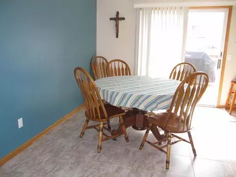 945 Alberta Ave, Bismarck, ND 58503 photo 4