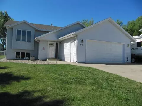 945 Alberta Ave, Bismarck, ND 58503 photo 29