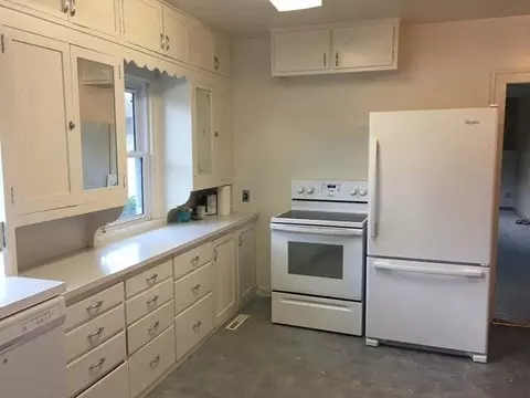 404 Main St W, Beulah, ND 58523 photo 6