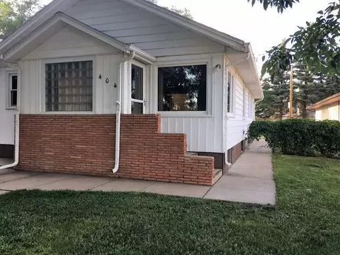 404 Main St W, Beulah, ND 58523 photo 1