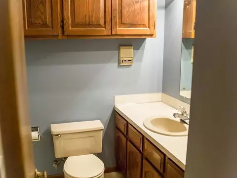 1193 Jefferson Ave, Bismarck, ND 58504 photo 9