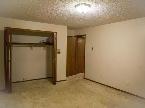 1193 Jefferson Ave, Bismarck, ND 58504 photo 12