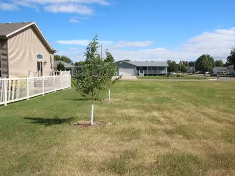 3301 Devon Pl, Bismarck, ND 58504 photo 8
