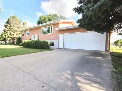 1203 Simle Dr, Bismarck, ND 58501 photo 23