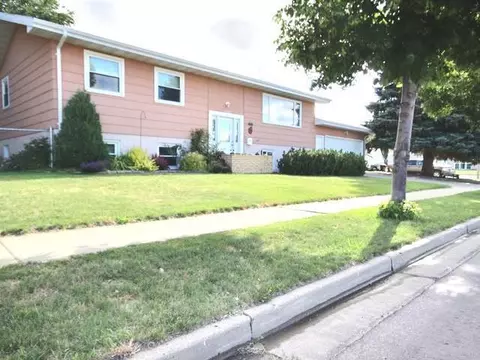 1203 Simle Dr, Bismarck, ND 58501 photo 1