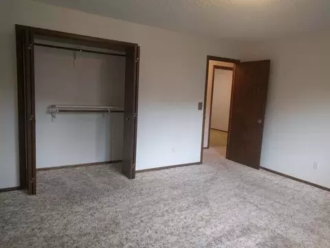 122 Estevan Dr, Bismarck, ND 58503 photo 18
