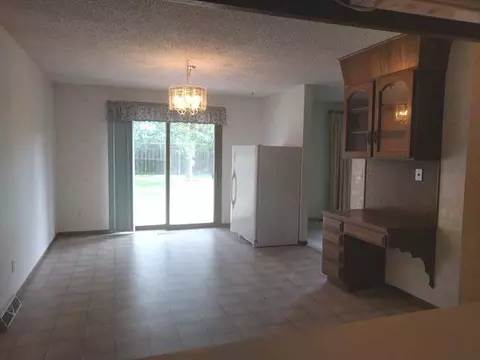 122 Estevan Dr, Bismarck, ND 58503 photo 6