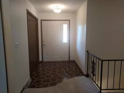 122 Estevan Dr, Bismarck, ND 58503 photo 12