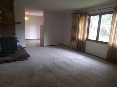 122 Estevan Dr, Bismarck, ND 58503 photo 10