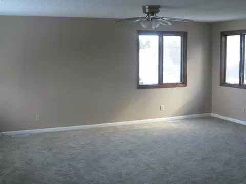 415 Capitol Ave E, Bismarck, ND 58501 photo 6