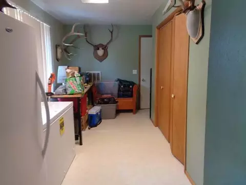 111 College St, Flasher, ND 58535 photo 2