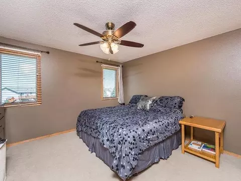 1007 Plainview Dr SE, Mandan, ND 58554 photo 8