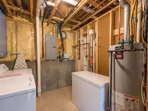 1007 Plainview Dr SE, Mandan, ND 58554 photo 17