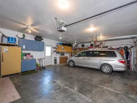 1007 Plainview Dr SE, Mandan, ND 58554 photo 18
