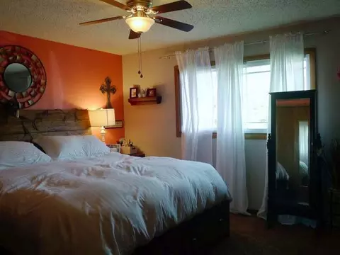 1608 Omaha Dr E, Bismarck, ND 58504 photo 5