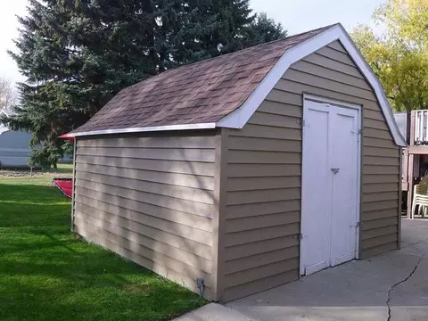 1608 Omaha Dr E, Bismarck, ND 58504 photo 8