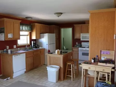 2594 Abbott Ln, Mandan, ND 58554 photo 7