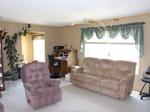 2594 Abbott Ln, Mandan, ND 58554 photo 6