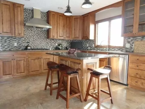 2000 Harbor Dr, Bismarck, ND 58504 photo 10