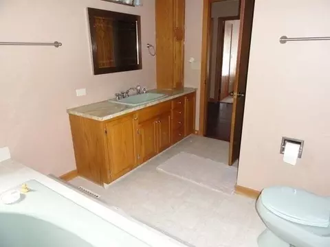 2000 Harbor Dr, Bismarck, ND 58504 photo 22