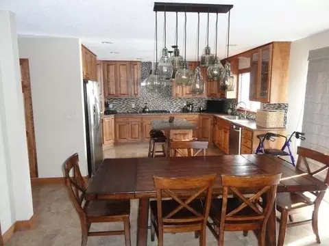 2000 Harbor Dr, Bismarck, ND 58504 photo 8
