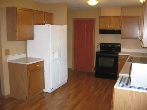 20 Eckleson Rd, Lincoln, ND 58504 photo 3