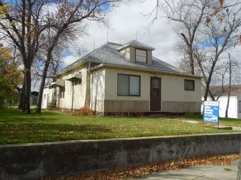 308 Main St, Turtle Lake, ND 58575 photo 1
