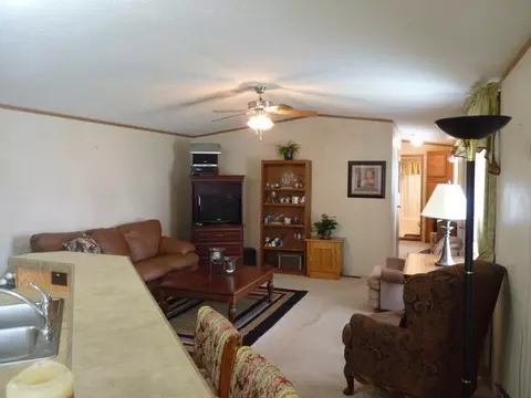 4222 Claridge Loop, Bismarck, ND 58503 photo 6