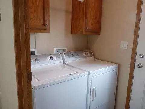 4222 Claridge Loop, Bismarck, ND 58503 photo 11