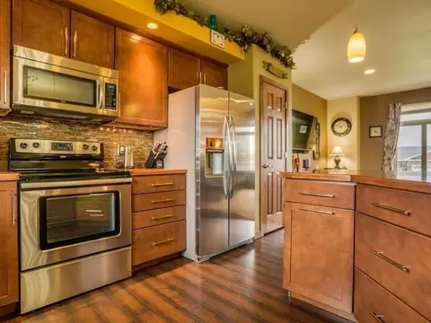 218 Slate Dr, Bismarck, ND 58503 photo 9