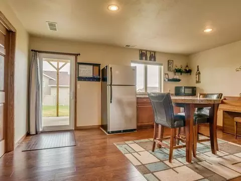 218 Slate Dr, Bismarck, ND 58503 photo 20
