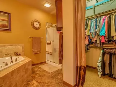 218 Slate Dr, Bismarck, ND 58503 photo 15