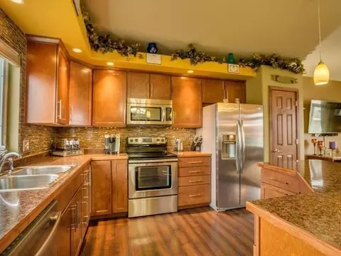 218 Slate Dr, Bismarck, ND 58503 photo 3