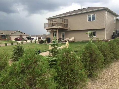 218 Slate Dr, Bismarck, ND 58503 photo 34