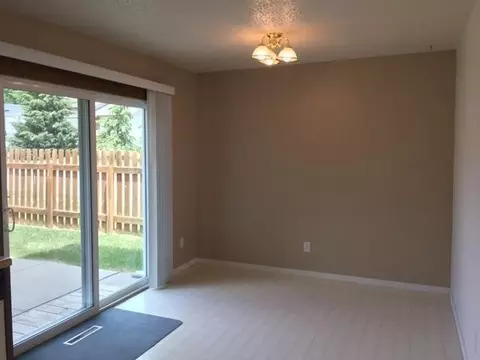 855 Bruce Dr, Mandan, ND 58554 photo 5
