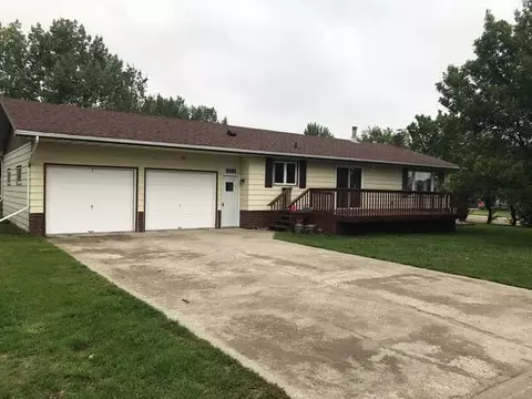 480 Becker St, Turtle Lake, ND 58575 photo 1