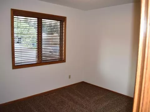 930 Capitol Ave E, Bismarck, ND 58501 photo 20