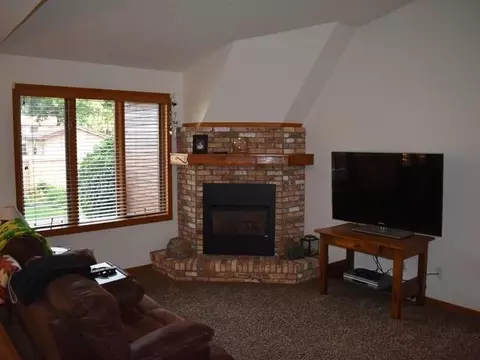 930 Capitol Ave E, Bismarck, ND 58501 photo 6