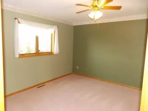 1944 Capitol Ave E, Bismarck, ND 58501 photo 11