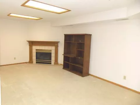1944 Capitol Ave E, Bismarck, ND 58501 photo 12